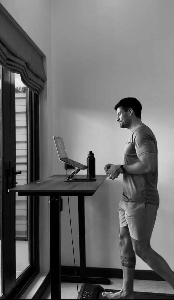 Jeremy - APEX90 Coach at standing desk